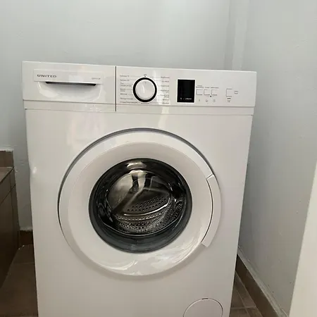 פלומרי Melinda'S Cozy Apartments מראה חיצוני תמונה