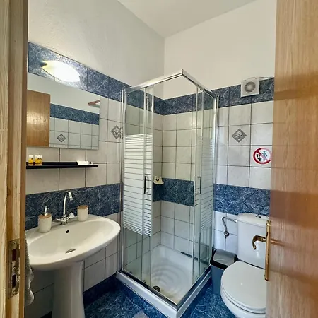 פלומרי Melinda'S Cozy Apartments מראה חיצוני תמונה