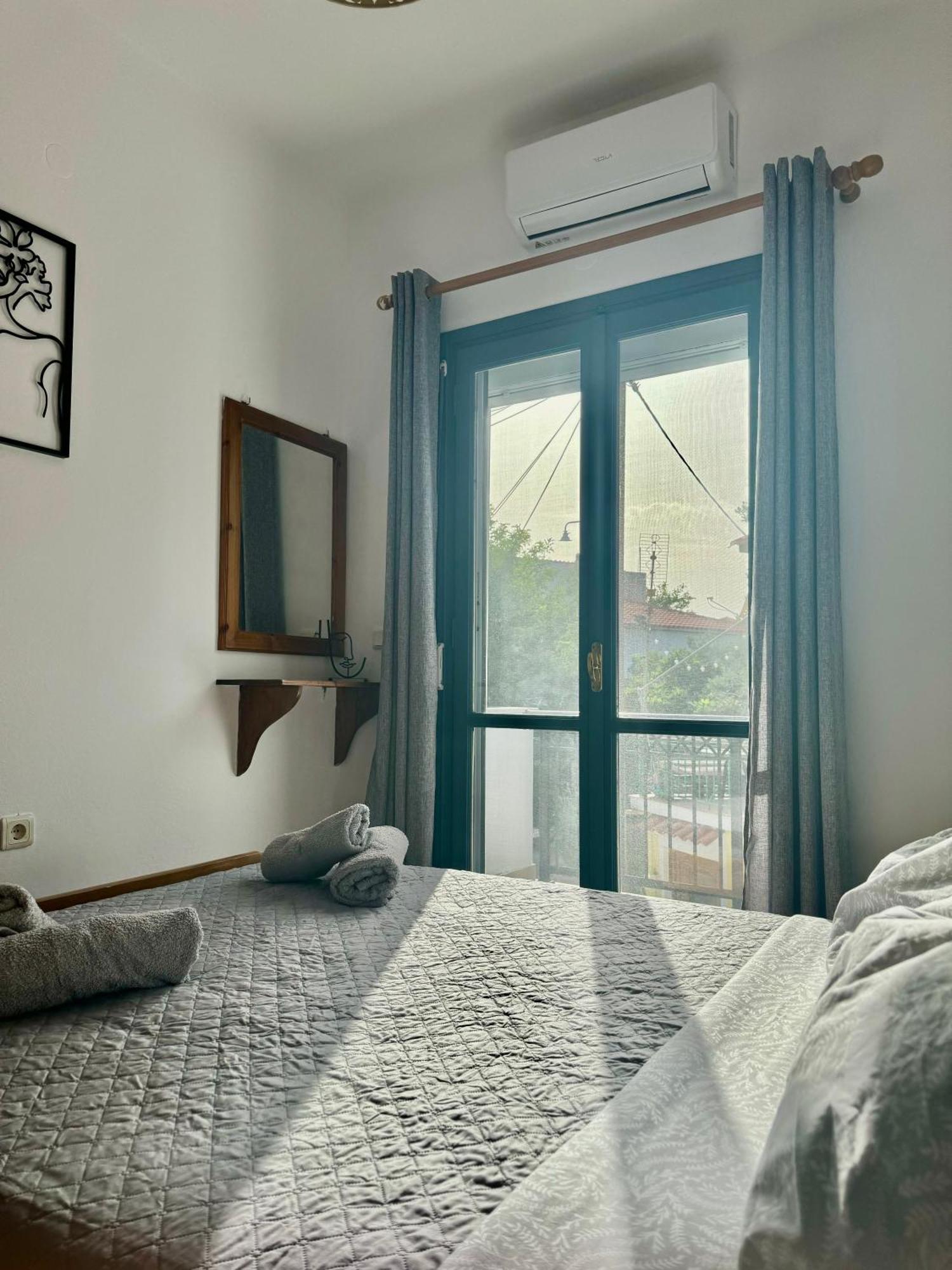 Melinda's Cozy * Plomari